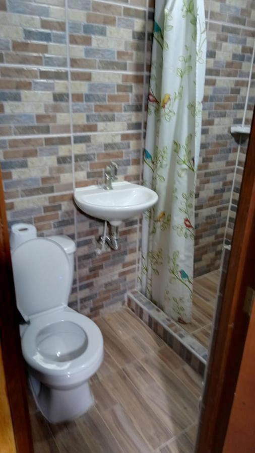 Hostal Cano Nevera La Macarena Extérieur photo