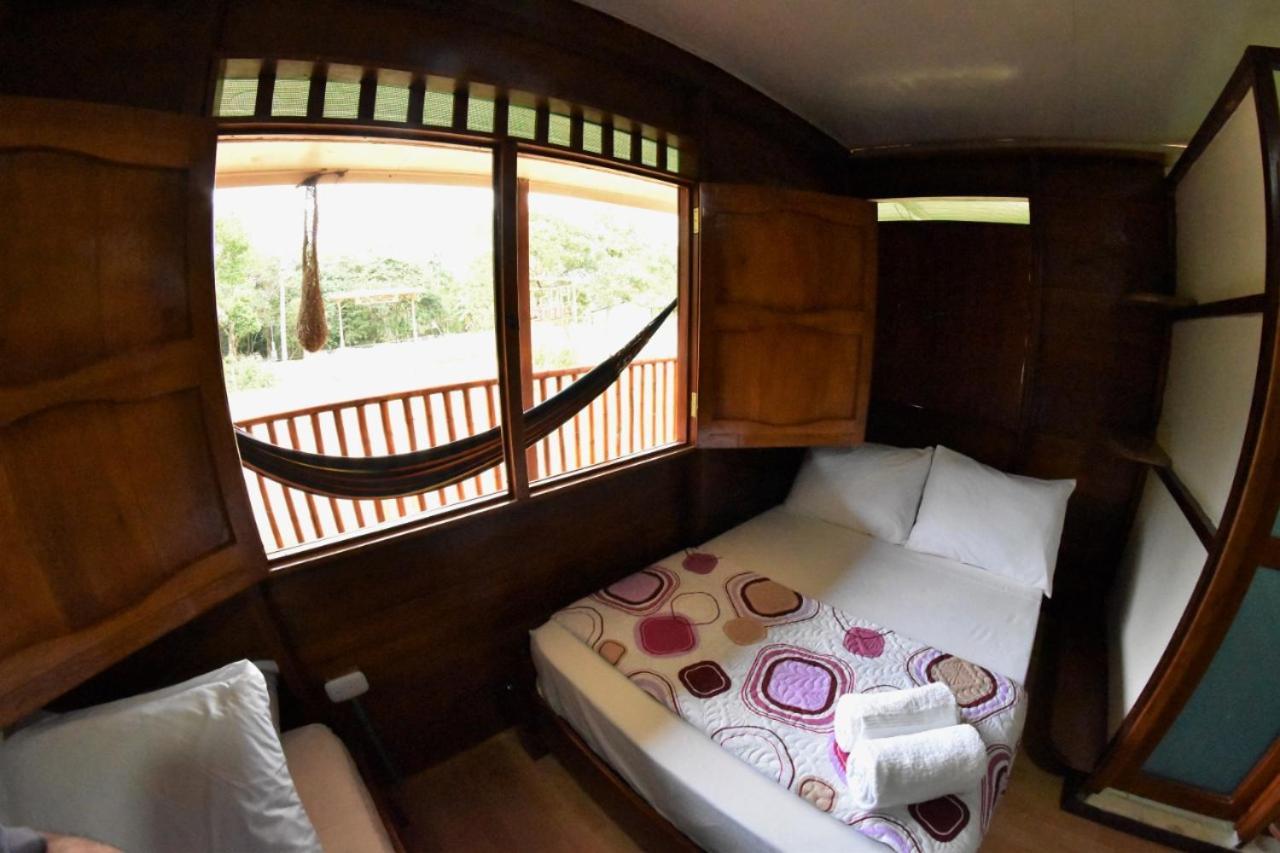 Hostal Cano Nevera La Macarena Extérieur photo