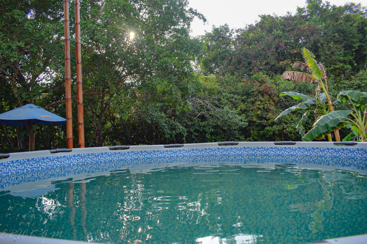 Hostal Cano Nevera La Macarena Extérieur photo