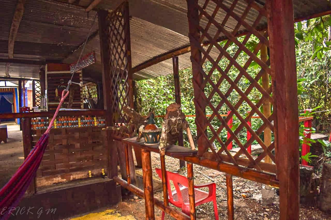 Hostal Cano Nevera La Macarena Extérieur photo